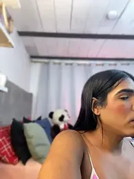 taniababy webcam stripchat model stream image